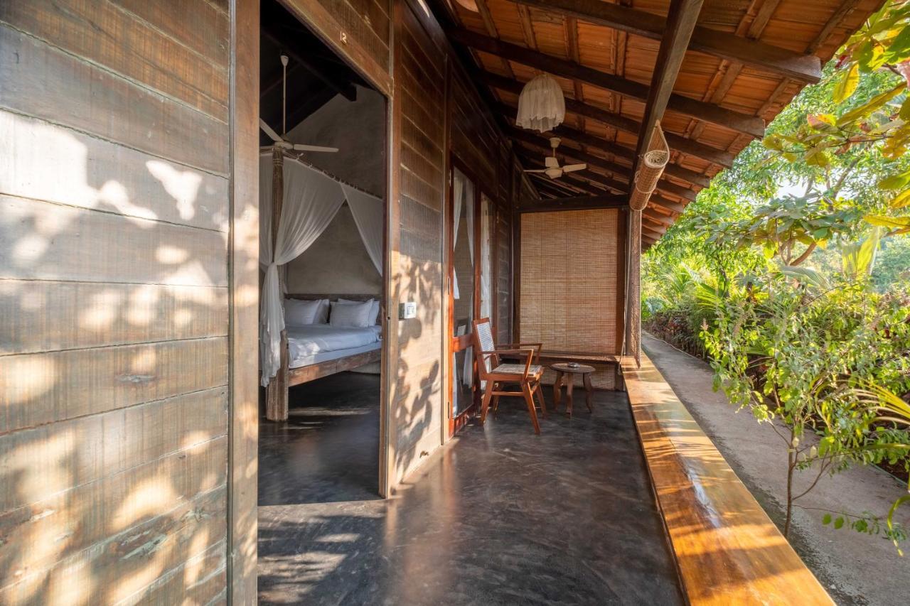 The Artist Cottages Morjim Eksteriør bilde