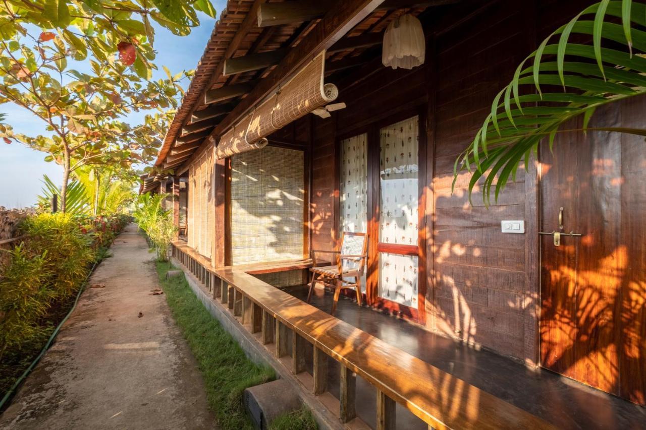The Artist Cottages Morjim Eksteriør bilde