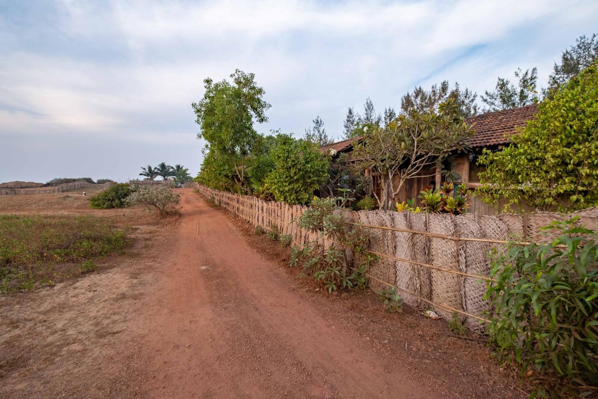 The Artist Cottages Morjim Eksteriør bilde